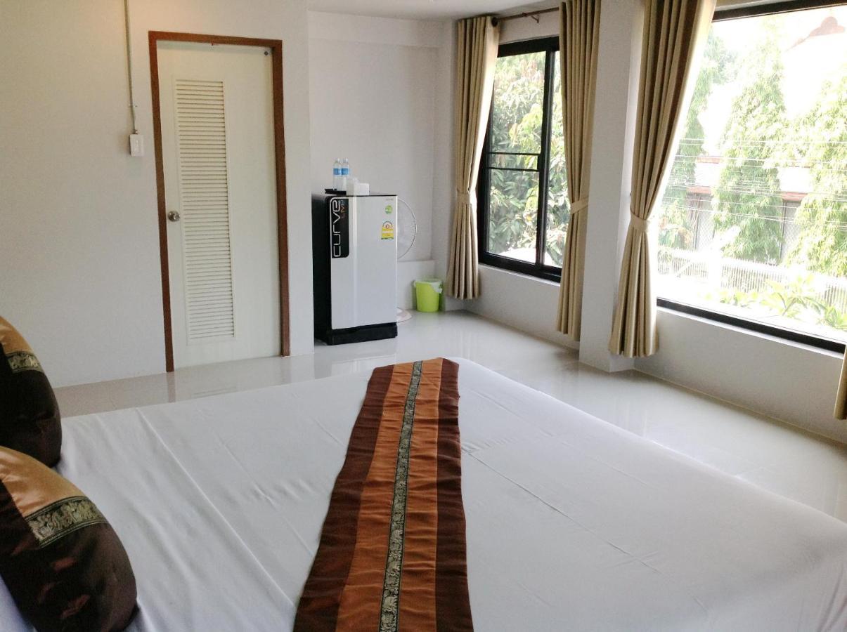 City Ratsada Lampang Bilik gambar